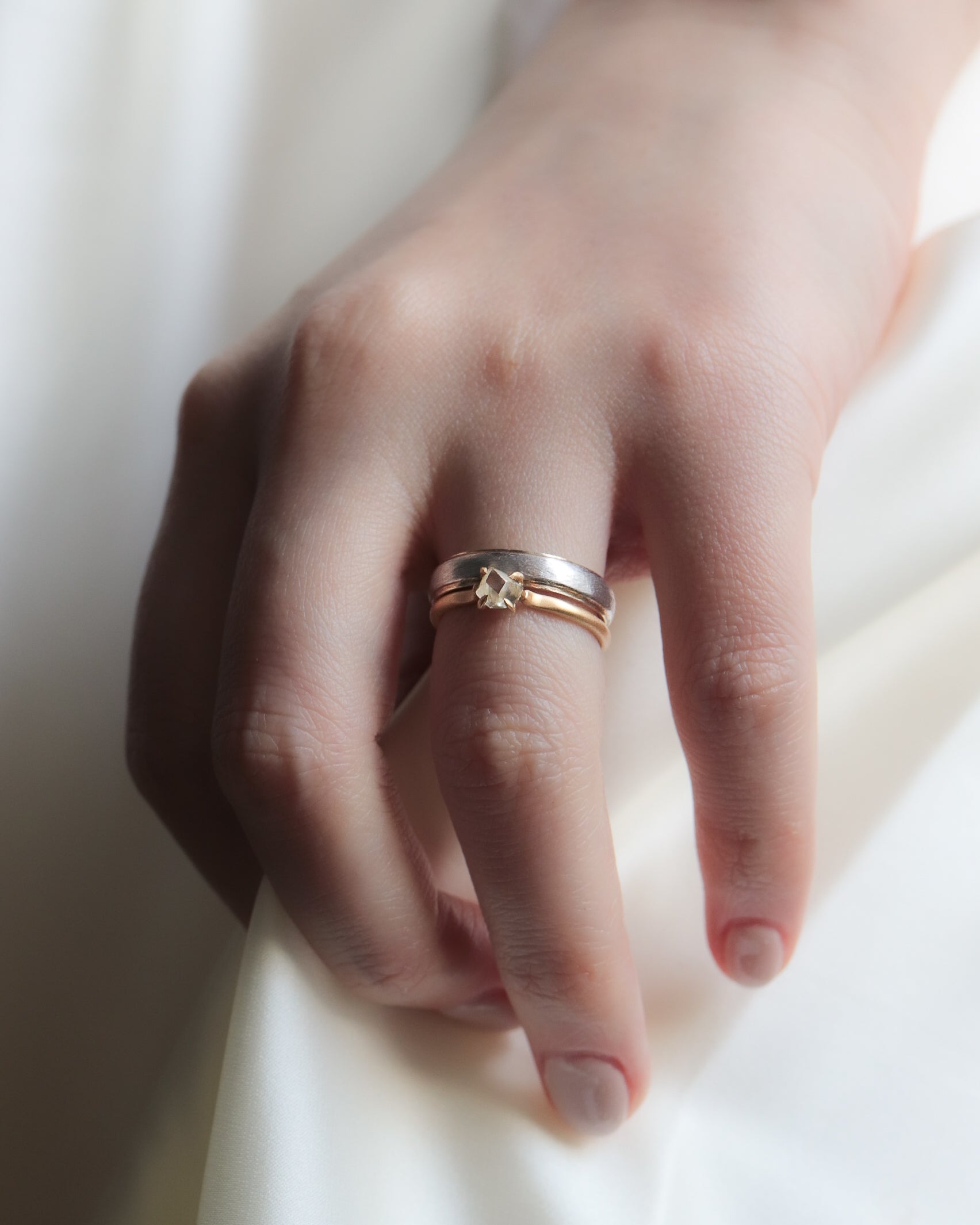 Prong Ring - Diamond -