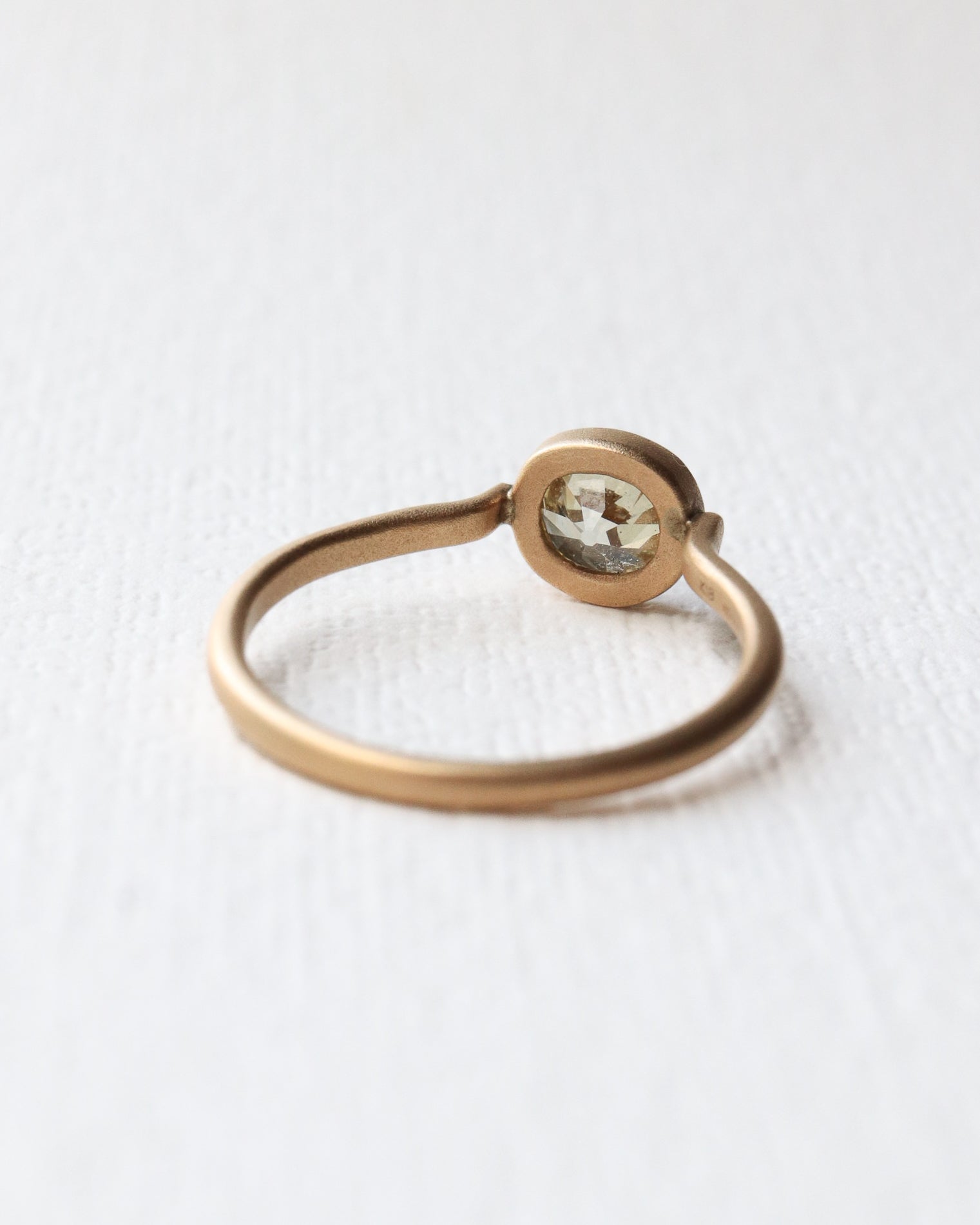 Collet Ring - Diamond -