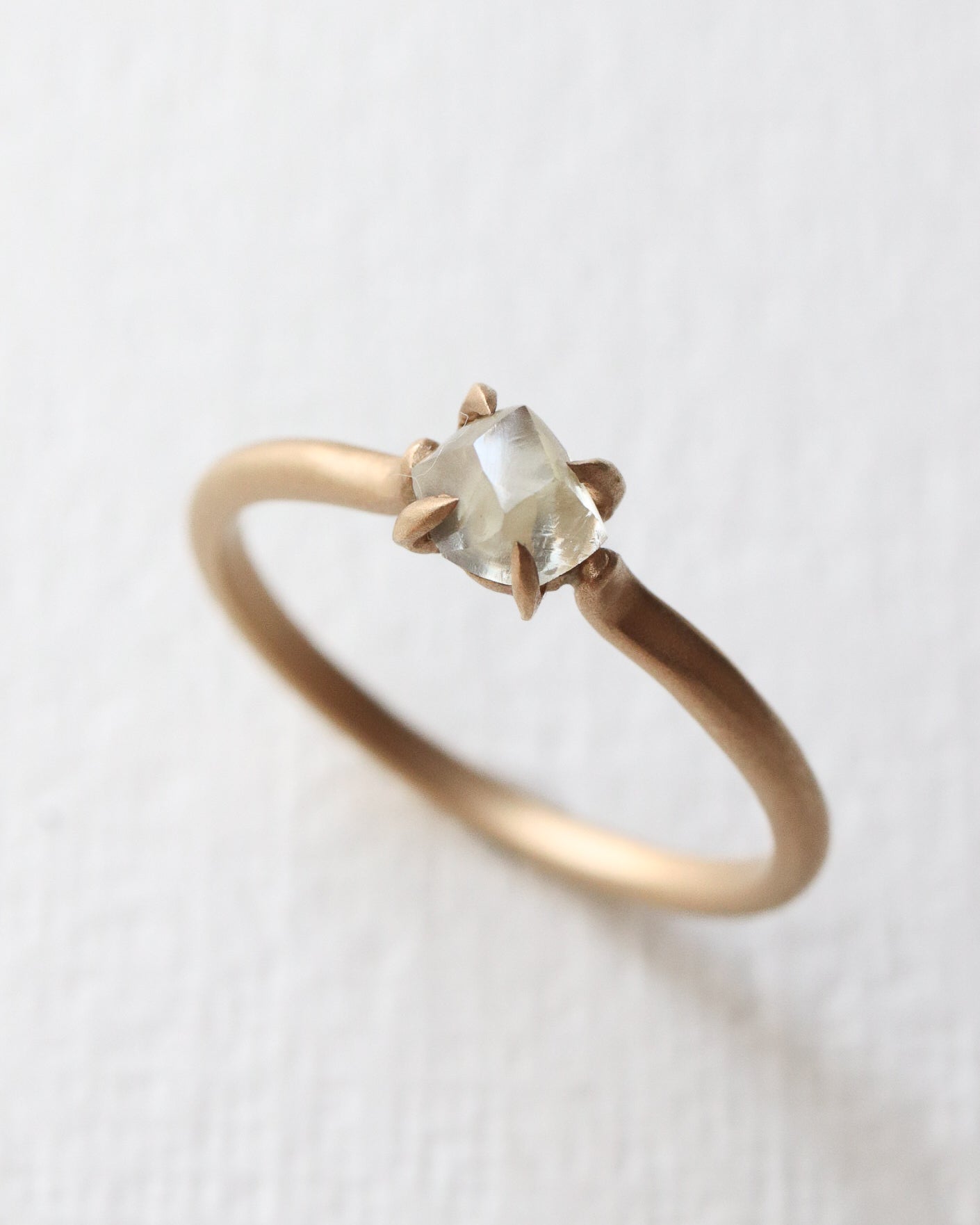 Prong Ring - Diamond -