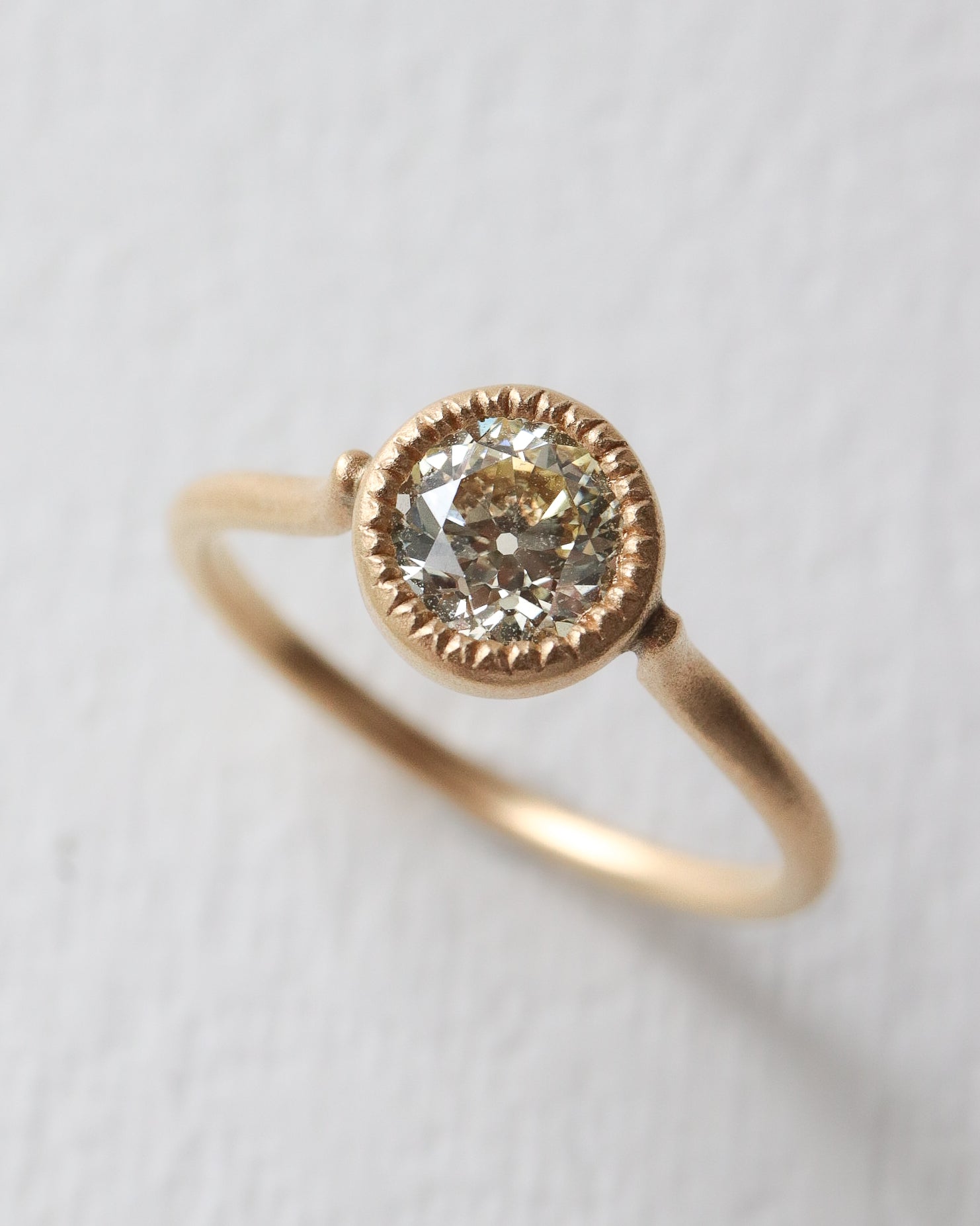 Milgrain Ring - Diamond -