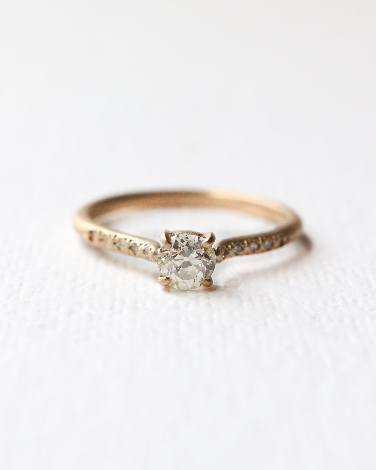 Prong Ring - Diamond -