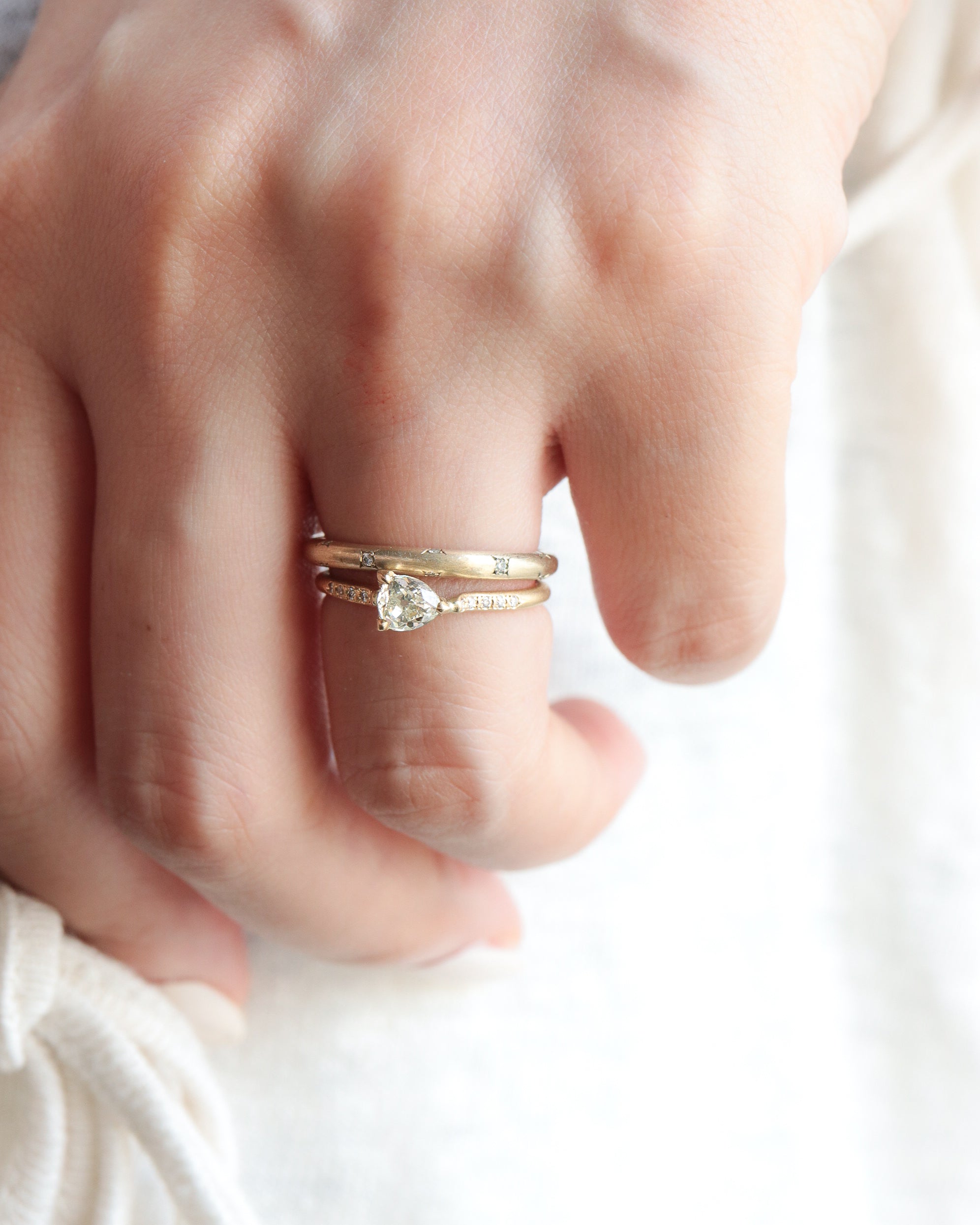 Prong Ring - Diamond -