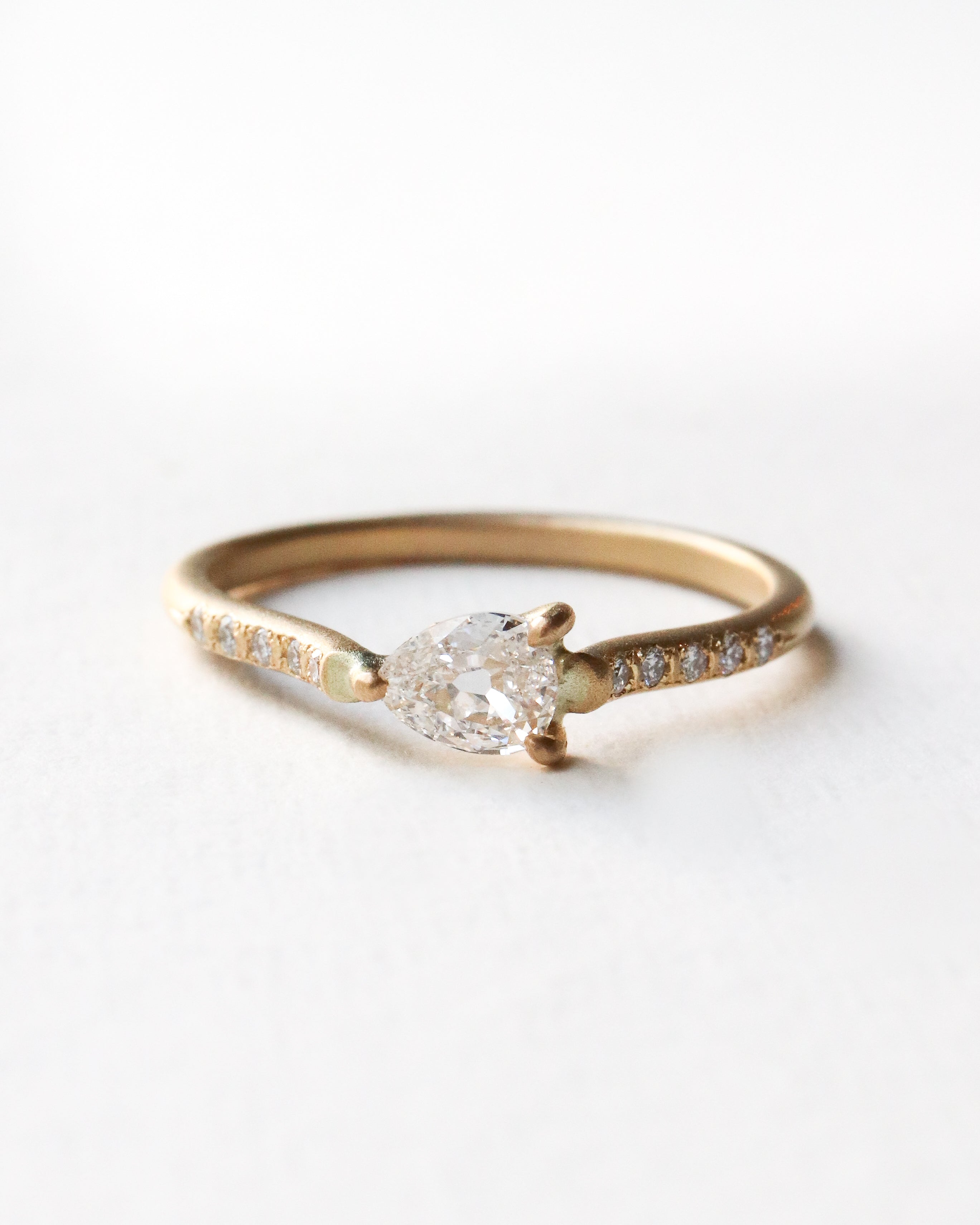 Prong Ring