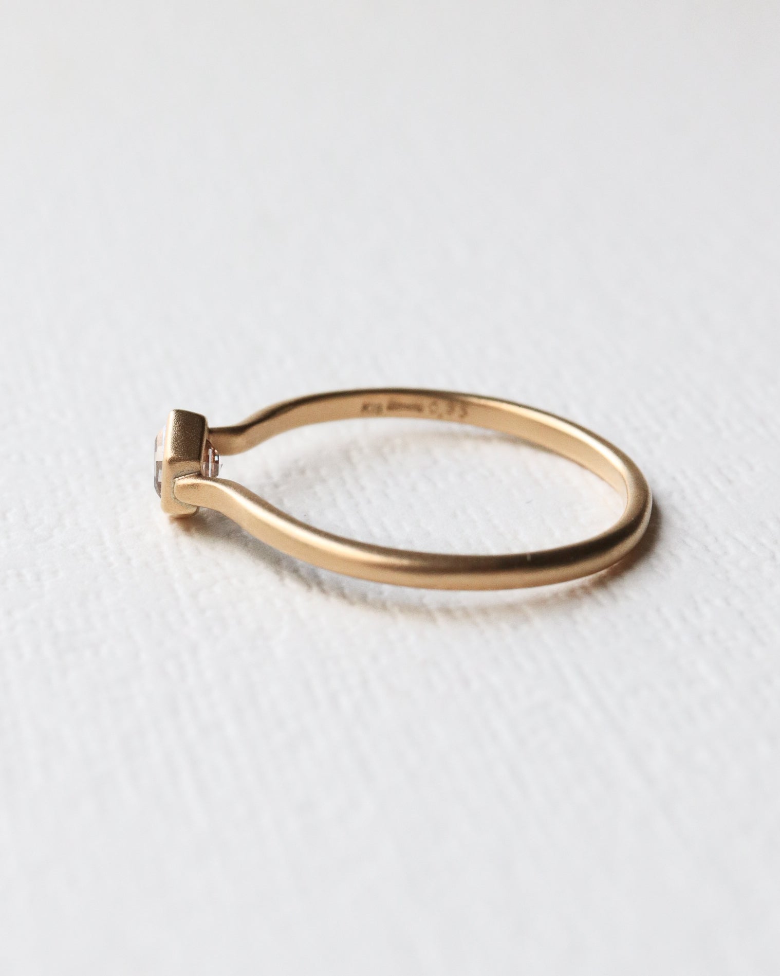 Collet Ring - Diamond -