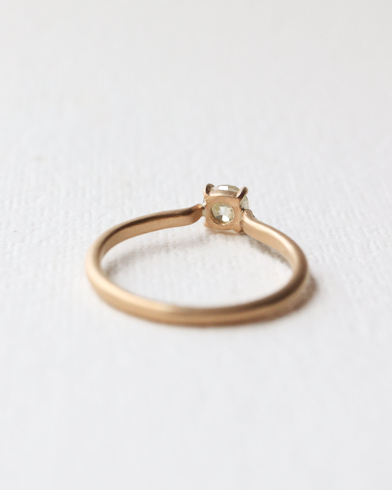 Prong Ring - Diamond -