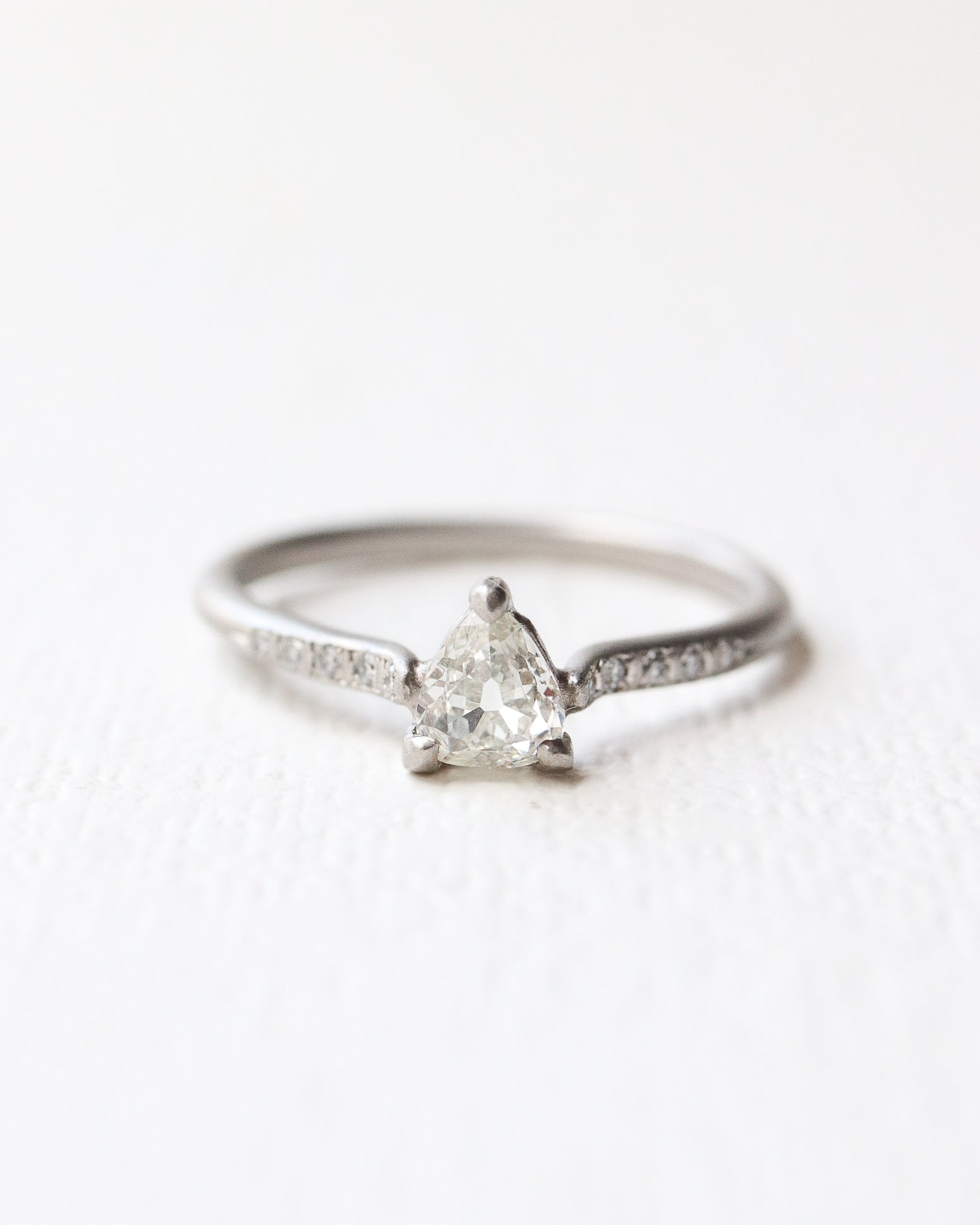 Prong Ring - Diamond -