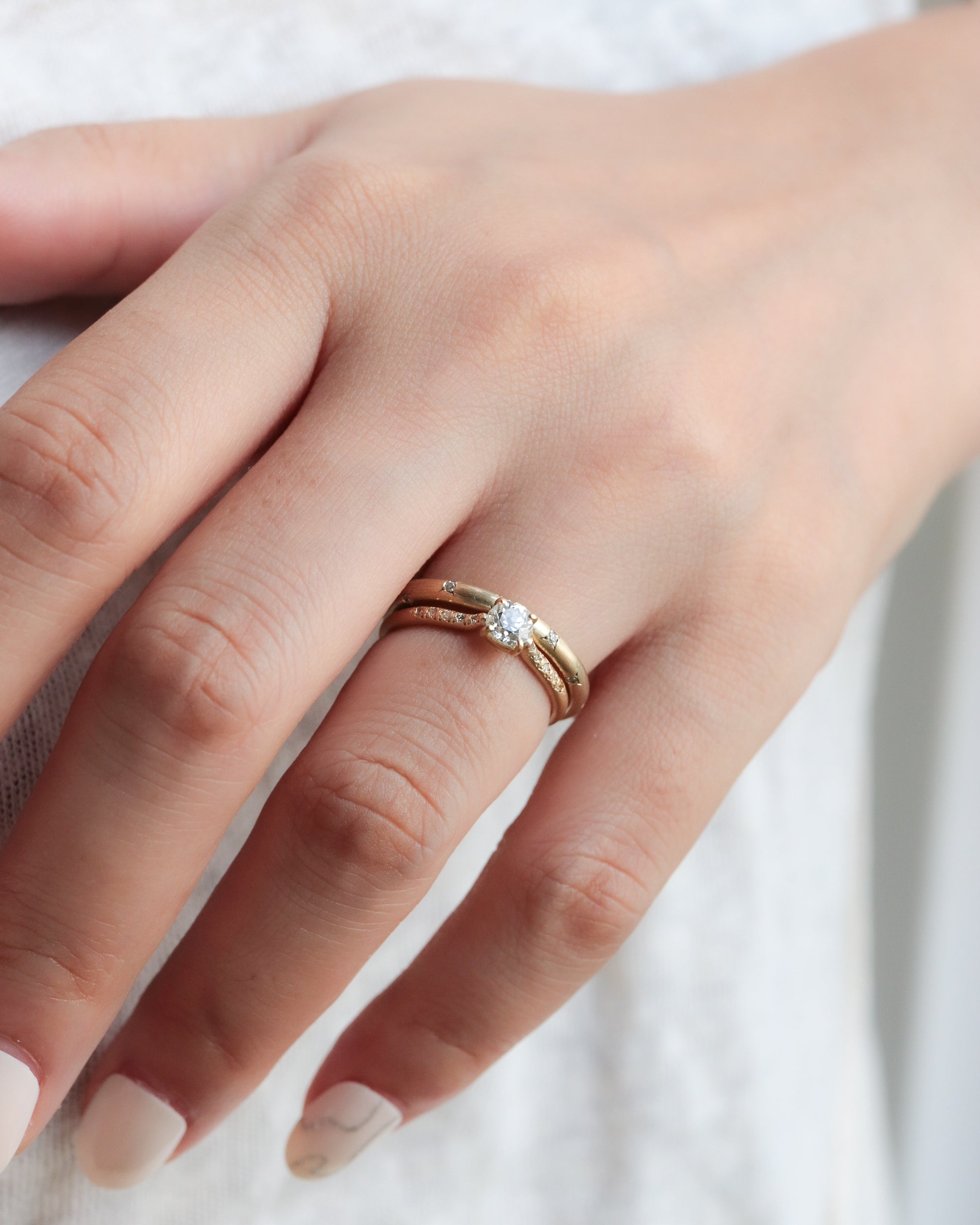 Prong Ring - Diamond -
